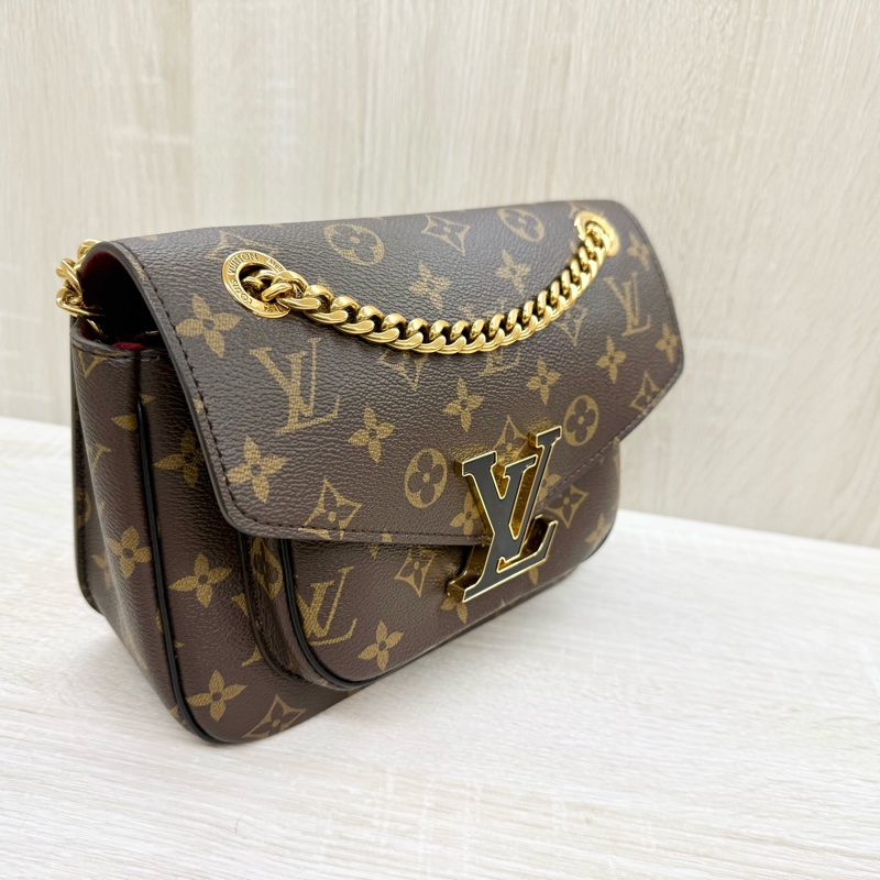 LV原花PASSY系列側背包M45592-9