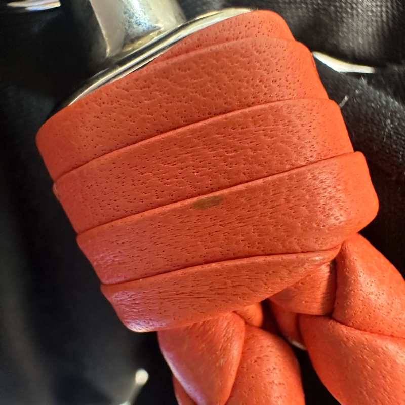 BV 中古橘色小編織鑰匙圈吊飾-10