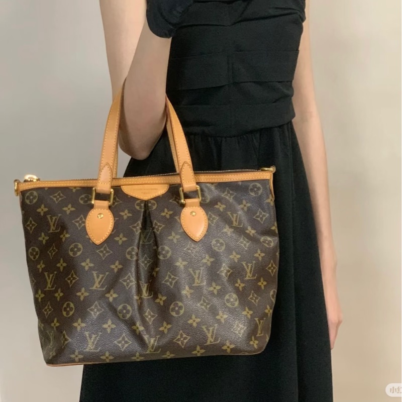 莉亞精品♡ LV M40145 老花水餃包 二手-1