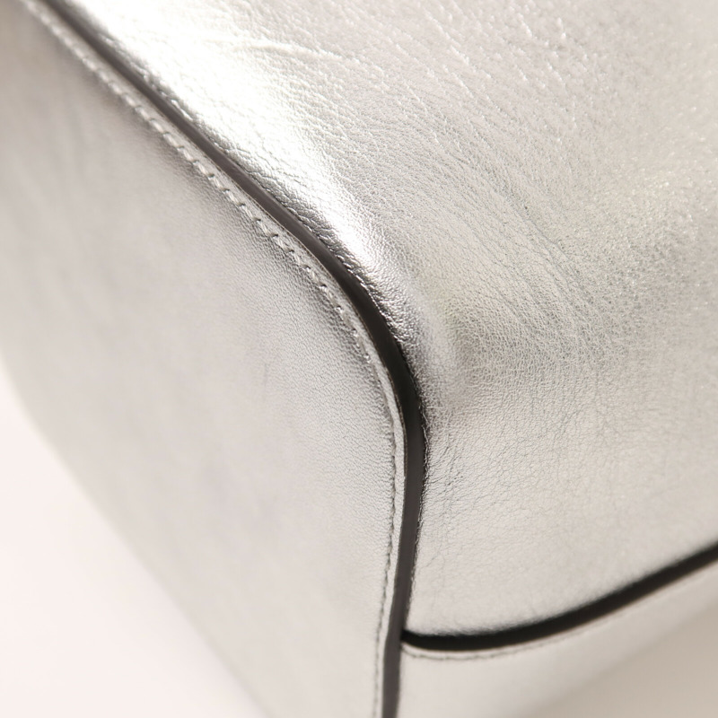 FENDI 牛皮皮革Mon Tresor Bucket Bag金扣手挽肩背兩用袋-12