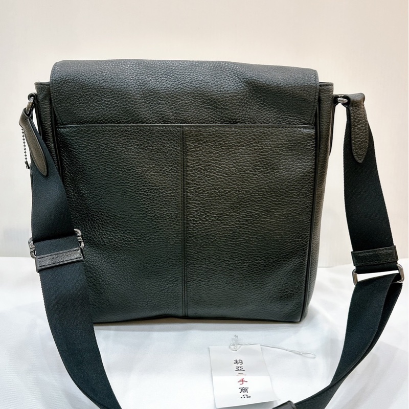 莉亞精品♡Coach 翻蓋斜背包 黑色 二手-3