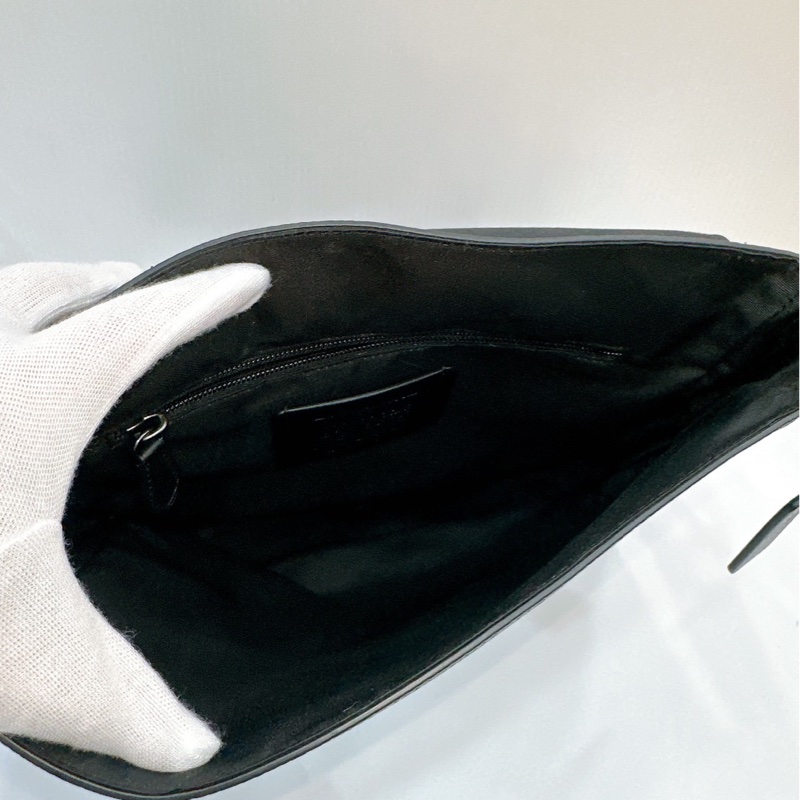 莉亞精品♡Coach 翻蓋斜背包 黑色 二手-15