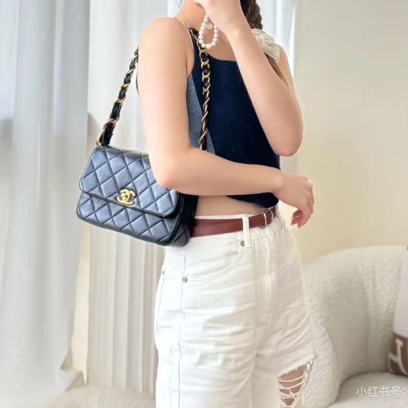 莉亞精品♡Chanel 金扣肩背包 二手美包-1