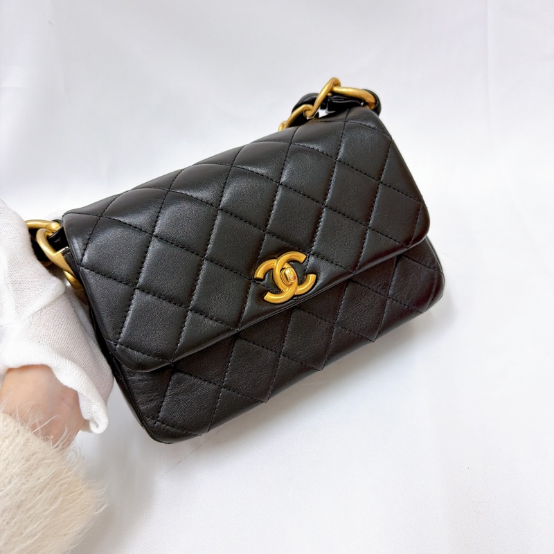 莉亞精品♡Chanel 金扣肩背包 二手美包-2