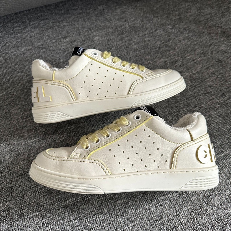 Chanel香奈兒Low-Top時尚板鞋 白黃色 35碼-1