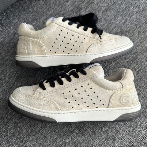 Chanel香奈兒low top 麂皮板鞋 36碼