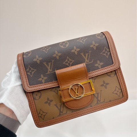 JK國際二手精品✨ LV mini達芙妮 晶片款 專櫃11萬多