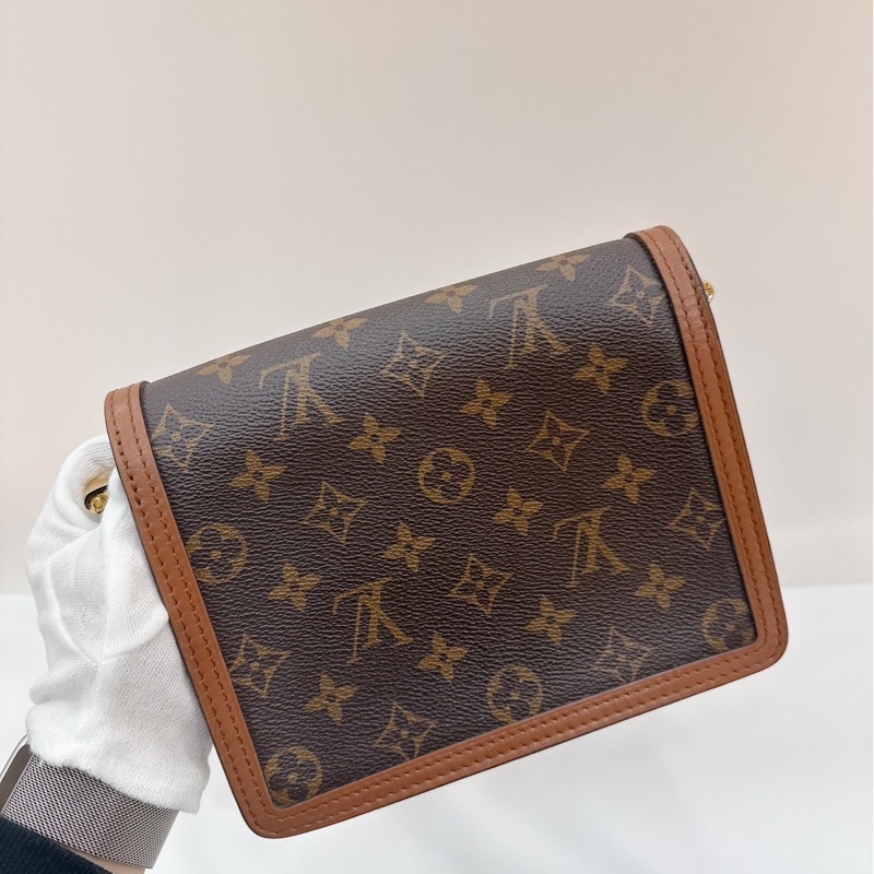 JK國際二手精品✨ LV mini達芙妮 晶片款 專櫃11萬多-2