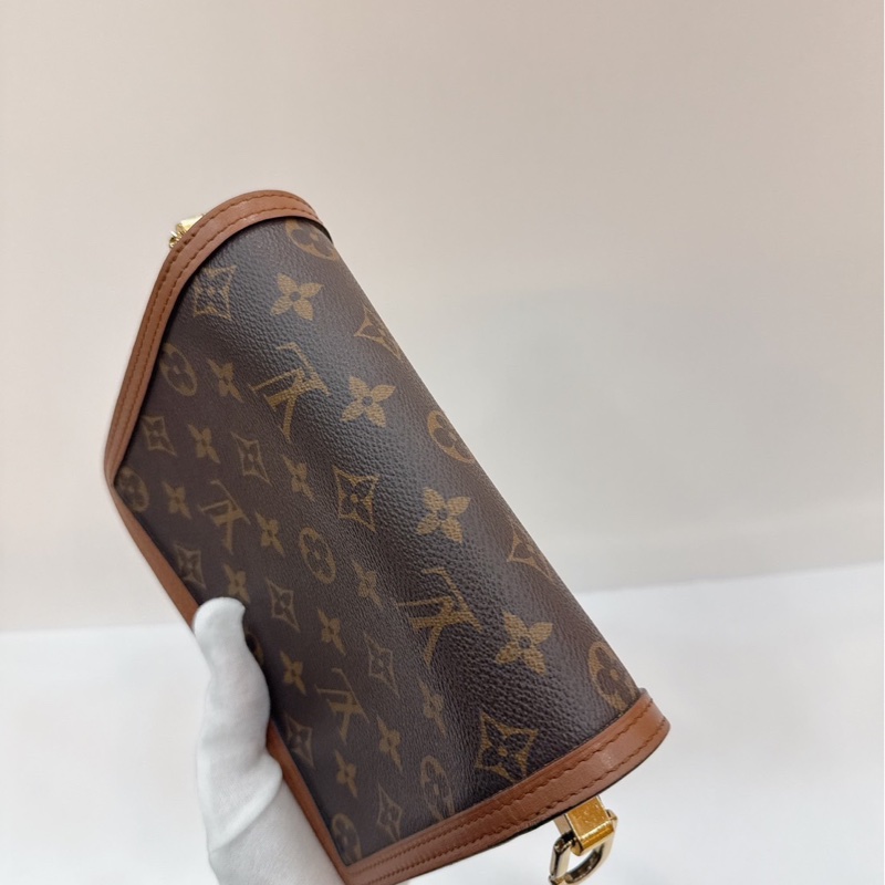 JK國際二手精品✨ LV mini達芙妮 晶片款 專櫃11萬多-5