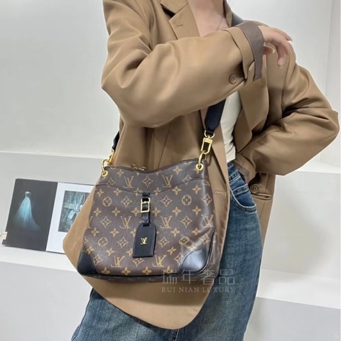 #閒置新✨ #全配🈶購證 Lv Odeon老花黑牛角包 芯片款