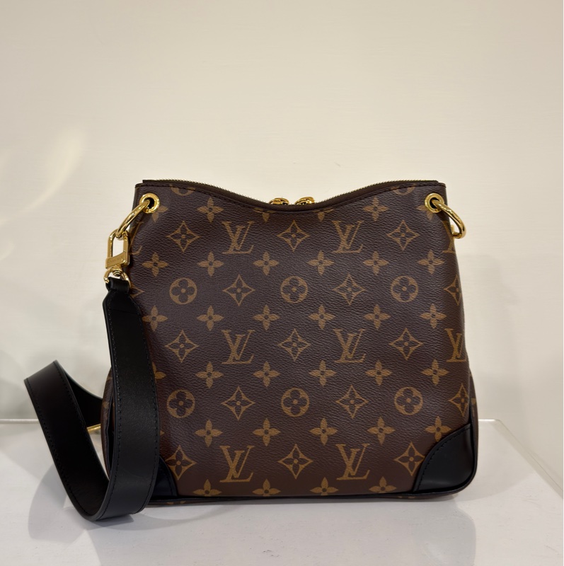 #閒置新✨ #全配🈶購證 Lv Odeon老花黑牛角包 芯片款-12