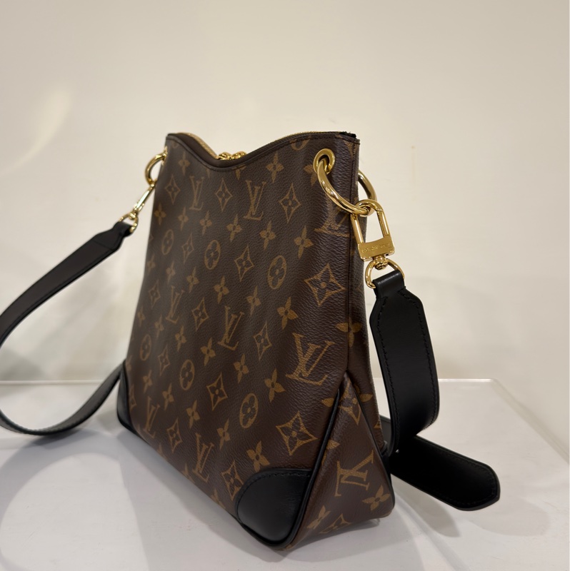 #閒置新✨ #全配🈶購證 Lv Odeon老花黑牛角包 芯片款-13