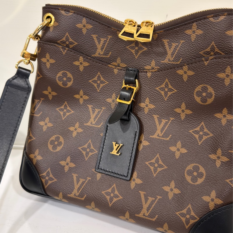 #閒置新✨ #全配🈶購證 Lv Odeon老花黑牛角包 芯片款-14