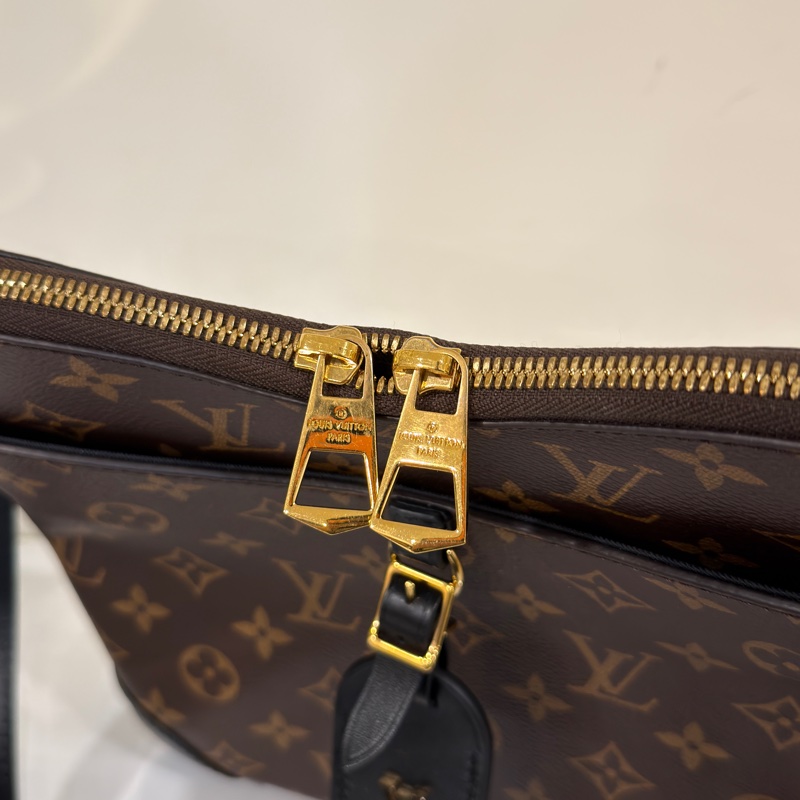 #閒置新✨ #全配🈶購證 Lv Odeon老花黑牛角包 芯片款-15