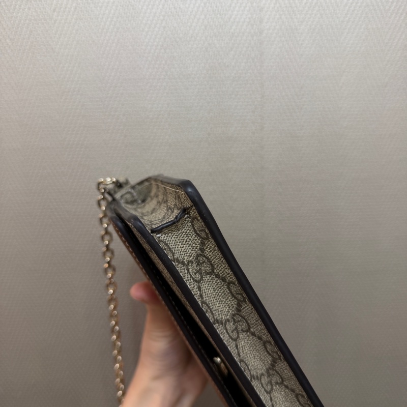 Gucci PVC咖牛皮銀釦斜背WOC-8
