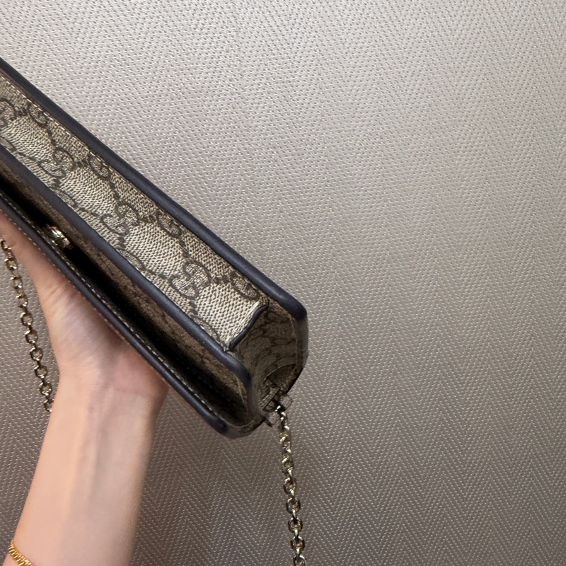 Gucci PVC咖牛皮銀釦斜背WOC-9