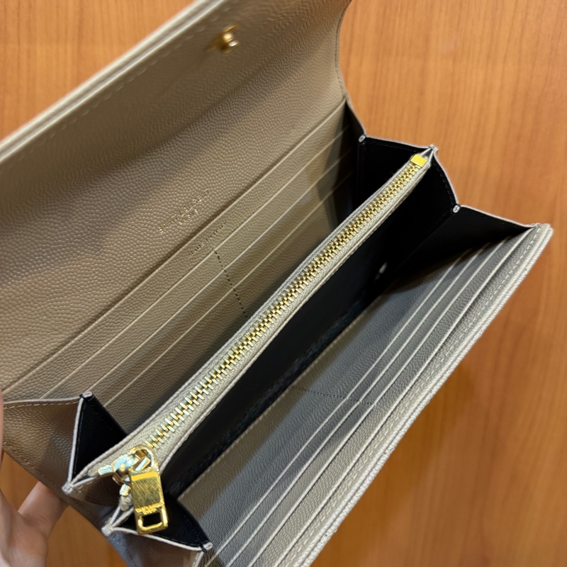 YSL 深米色魚子醬牛皮下蓋12卡長夾-10