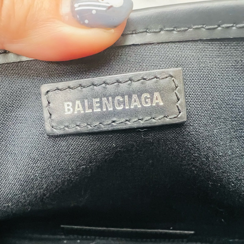 BALENCIAGA拖特包-9