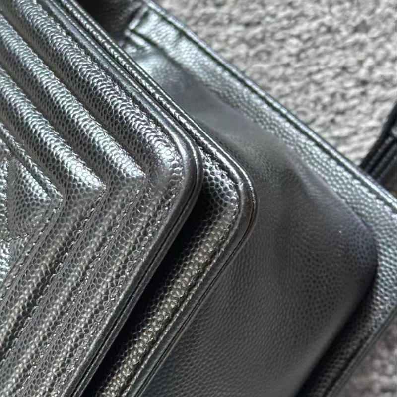 CHANEL LEBOY MEDIUM CAVIAR 香奈兒黑金魚子醬皮革中號-14