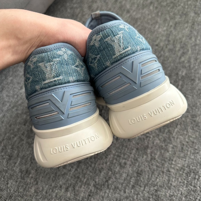 LOUIS VUITTON Fastlane牛仔藍滿印休閒鞋 44碼-3