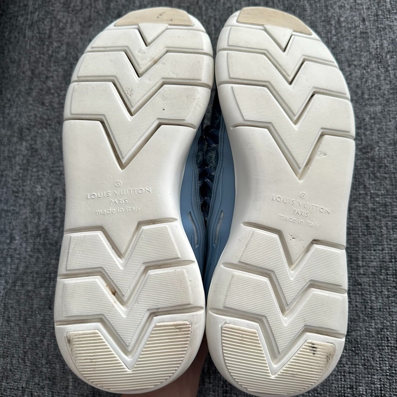 LOUIS VUITTON Fastlane牛仔藍滿印休閒鞋 44碼-7