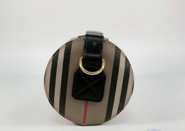 Burberry 圓桶斜背包-2