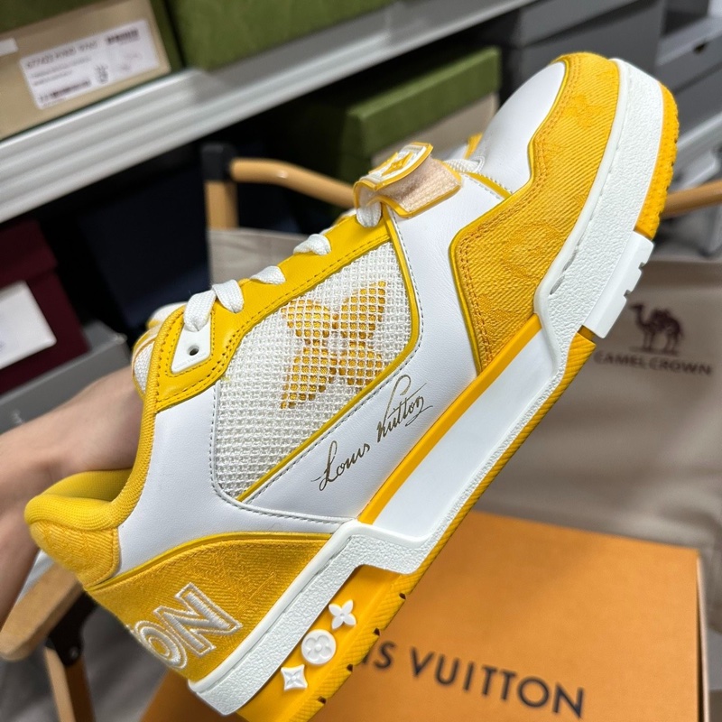 LOUIS VUITTON Trainer 皮革魔術貼白黃 牛仔布41碼-0