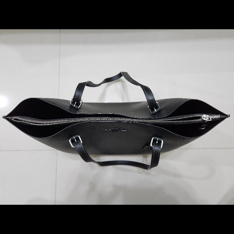 Coach托特包 全黑 荔枝皮 防刮 耐用媽媽包❤️-8