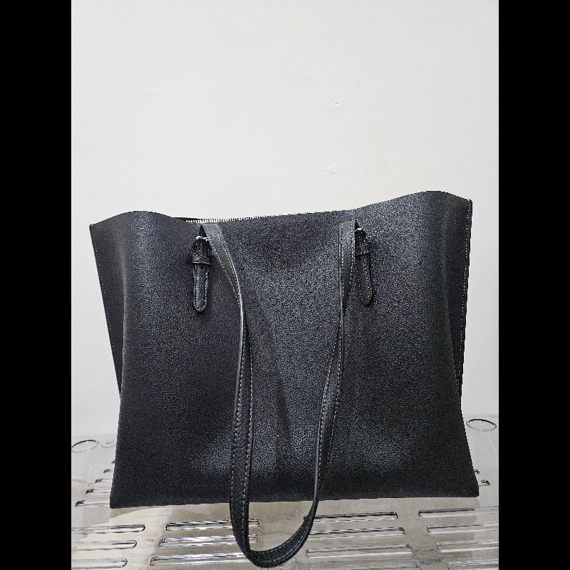 Coach托特包 全黑 荔枝皮 防刮 耐用媽媽包❤️-15