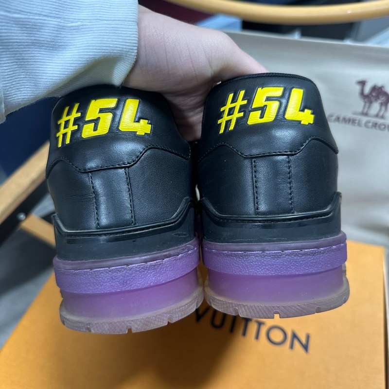 LOUIS VUITTON Trainer 牛皮 經典花紋 湖人紫金配色41碼-5