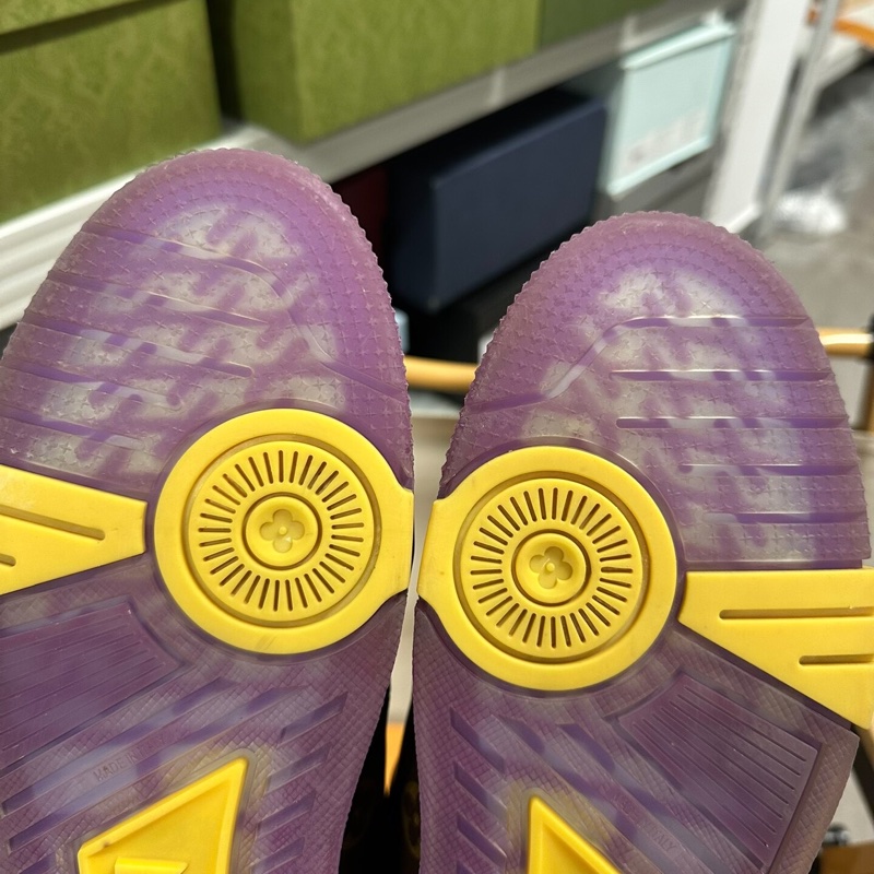LOUIS VUITTON Trainer 牛皮 經典花紋 湖人紫金配色41碼-7