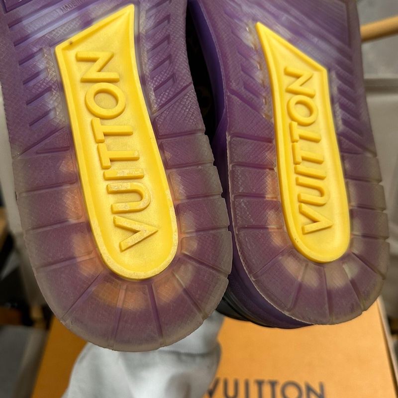 LOUIS VUITTON Trainer 牛皮 經典花紋 湖人紫金配色41碼-8