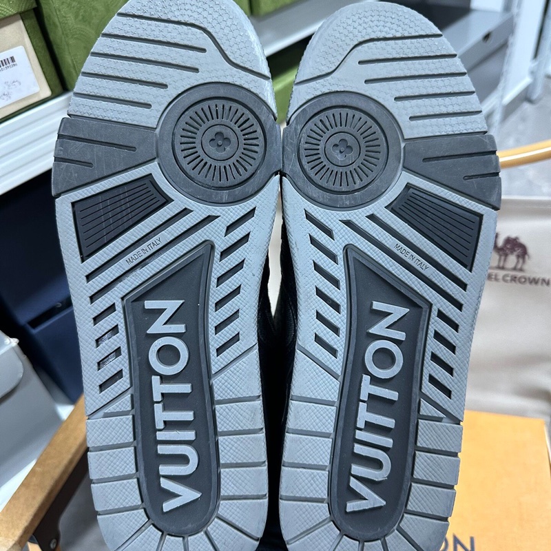 LOUIS VUITTON  x Nigo Trainer 皮革 聯名款 黑色42碼-5