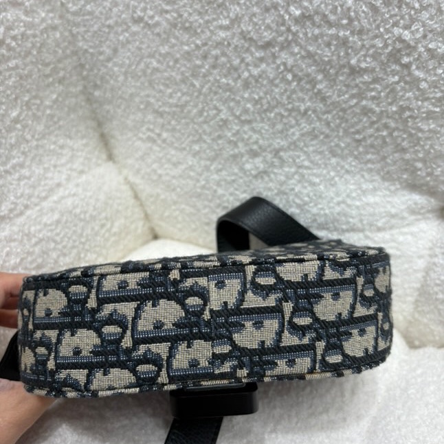 Dior Saddle 翻蓋郵差包-7