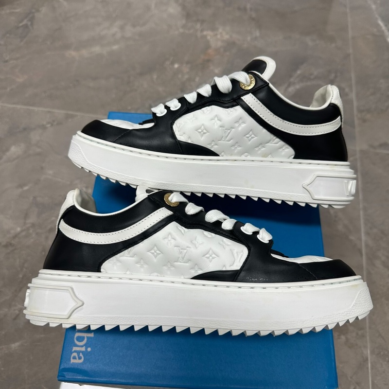 LV路易威登 Time Out黑白浮雕板鞋 女款 拼皮材質 36碼-4