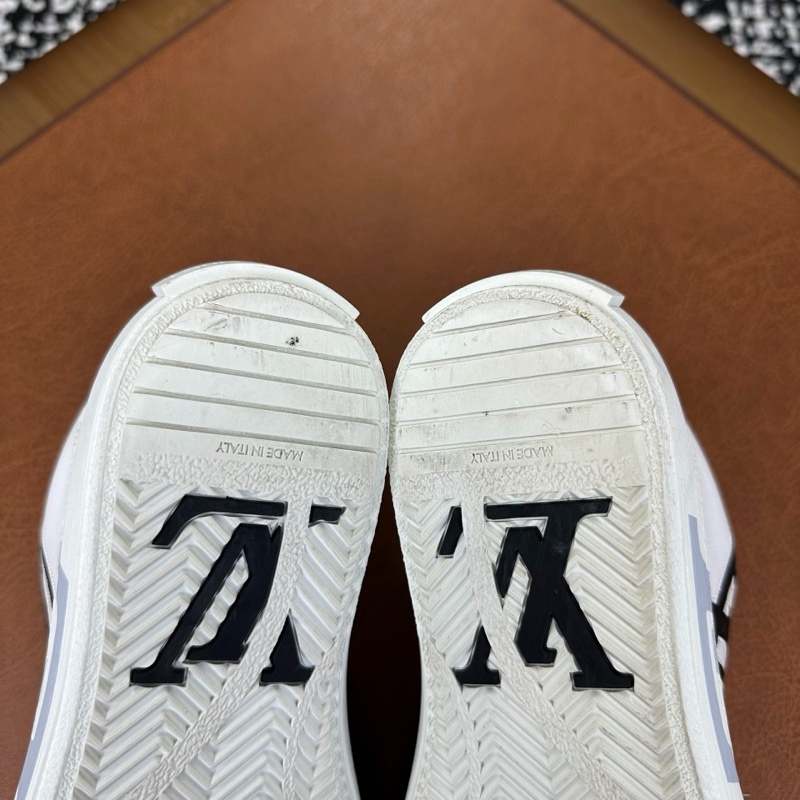 Louis Vuitton路易威登Charlie休閒鞋白黑36.5碼-8