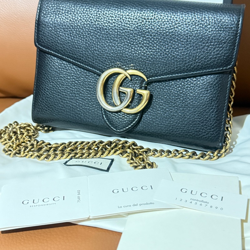 GUCCI 古馳 GG Marmont WOC黑色皮革翻蓋錢包鏈式風琴包側背包-1