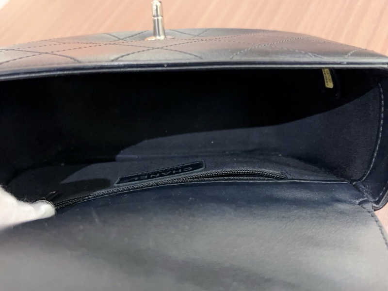 香奈兒Chanel古巴郵差包鏈條包斜挎包底長約21cm-5