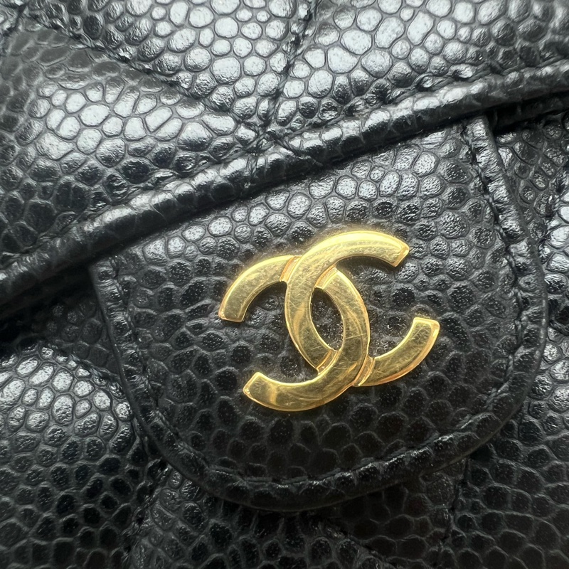 Chanel cf 黑金牛皮翻蓋短夾-11