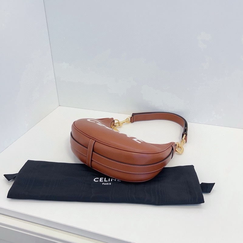 Celine賽琳 焦糖色全皮新款Ava腋下包 月牙包的經典鼻祖 尺寸24*18*7 限量款-4