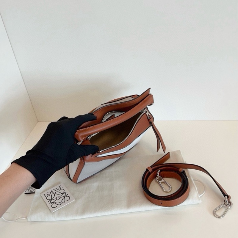 99新🆕Loewe羅意威 Puzzle變形幾個包 小號24底長 三拼色:海鷗灰/淺褐/珍珠白➕焦糖-6