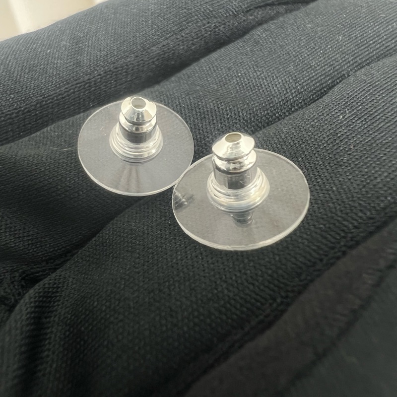 Chanel 22a 黑色拼銀色水鑽耳環-6