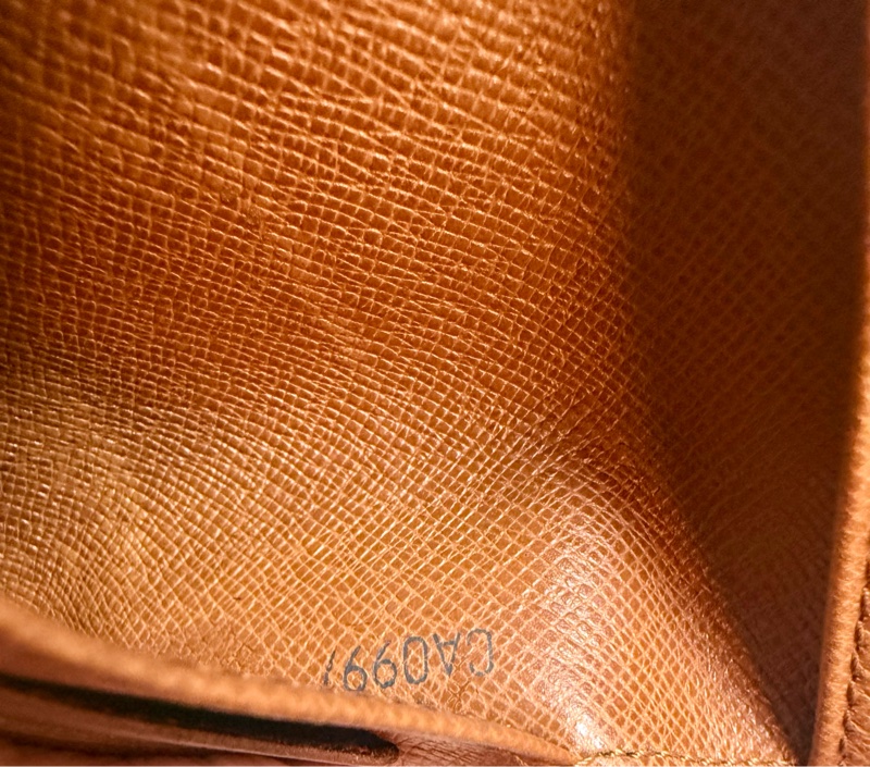 ✔️ LOUIS VUITTON LV M60929 原花 8卡短夾-13