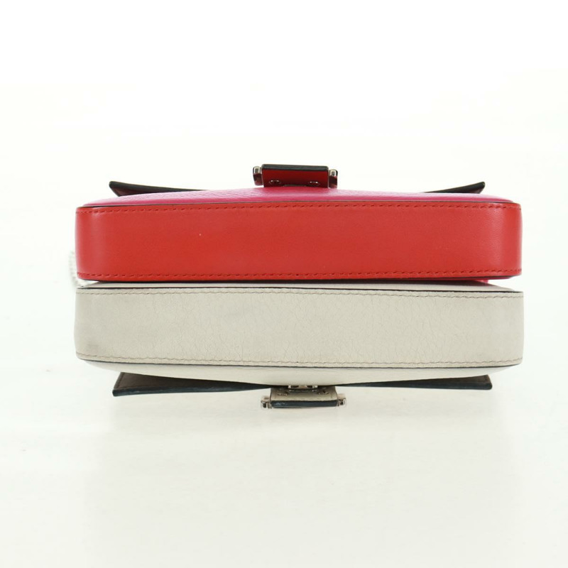 【日本直送】FENDI 鏈條雙環迷你法國棍單肩包 皮革 粉紅色 銀色 正品 bs32459V-4