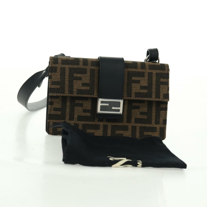 【日本直送】FENDI Zucca帆布單肩包 黑色棕色 正品 165610SAM-11
