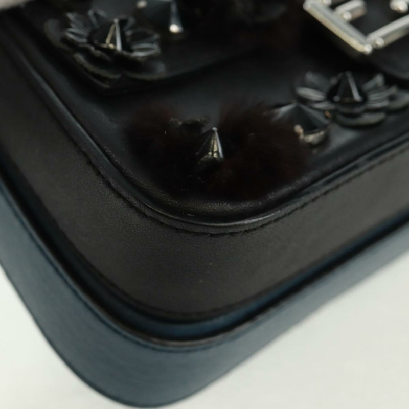 【日本直送】FENDI 雙鏈迷你法國包，皮革材質，黑色、藍色、銀色可選，正品 am10649V-15