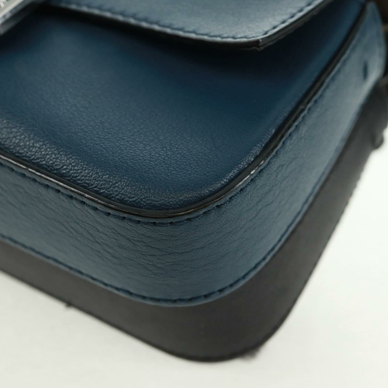 【日本直送】FENDI 雙鏈迷你法國包，皮革材質，黑色、藍色、銀色可選，正品 am10649V-18