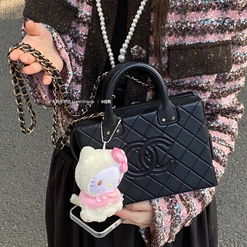 #全網最低💰 #芯片款 #近新全配 香奈兒22B大logo盒子包vanity case-8