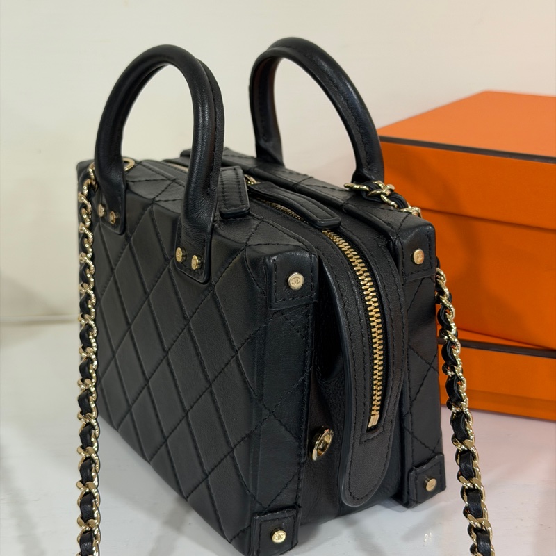 #全網最低💰 #芯片款 #近新全配 香奈兒22B大logo盒子包vanity case-24