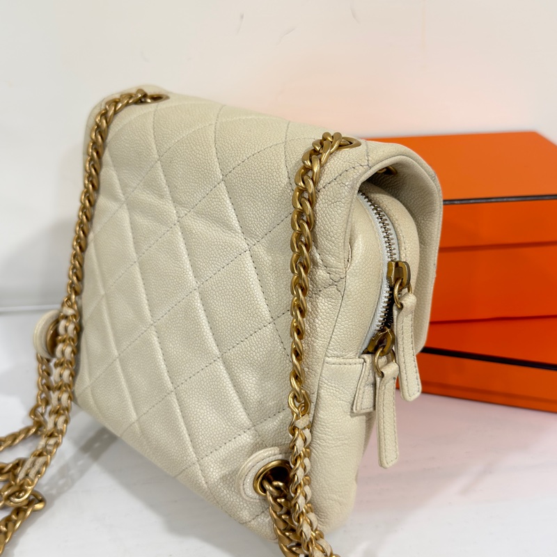 #荔枝皮 #芯片款 #年底甩賣💰 #全配 香奈兒22p白金鏈條雙肩包-17